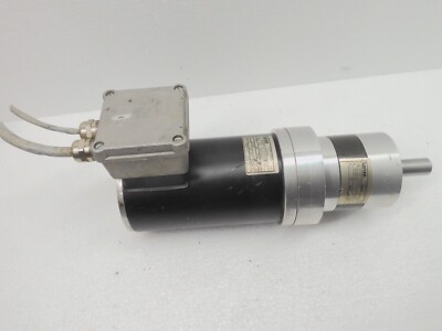 SDSGAXX008-22, LENZE