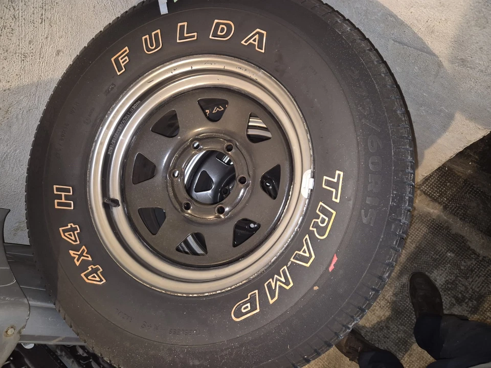 Hyundai Galloper II Mitsubishi Galloper Nissan Terrano Stahlfelge 7 J - Bild 3 von 4