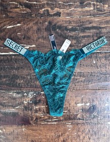 Victoria's Secret Body by Victoria Green Rhinestone Set