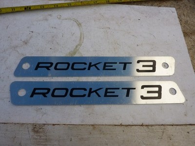 BSA A75 Rocket 3 MK1 1969-70 Seitenteil Abzeichen Paar
