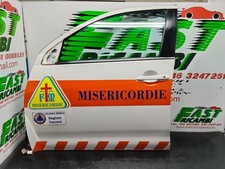 Porte avant et accessoires Mitsubishi OUTLANDER