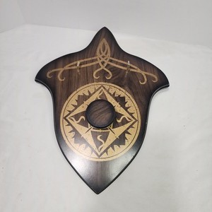 LORD OF THE RINGS United Cutlery Brands Fighting Knives of Legolas *PLAQUE ONLY*