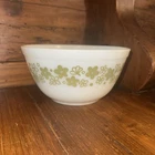 Vintage Pyrex Spring Blossom Crazy Daisy Mixing Bowl #402 1 1/2 Qt