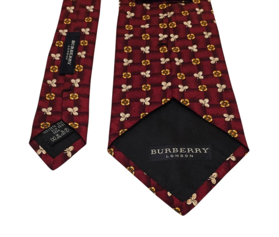 Burberry Mens Tie Red Three Leaf Clover 100% Silk Florets Flowers  - Image 2 of 4