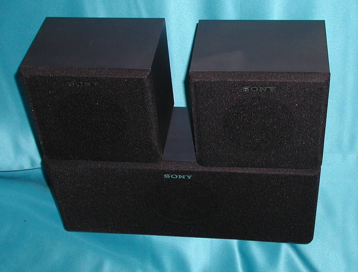 Sony Speaker System 2) SS-SR107 speakers,1) Center SS-CN107