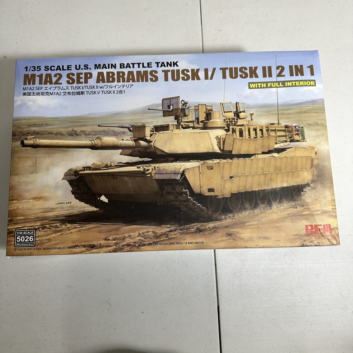 1/35 M1A2 SEP Abrams TUSK I / II (2 in 1) w/ Interior Rye Field