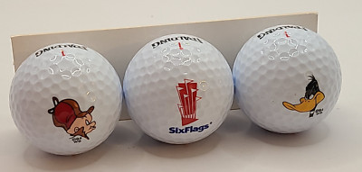 VINTAGE LOONEY TUNES GOLF BALLS  WARNER BROS 1994, SIX FLAGS SOUVENIR SET OF 3