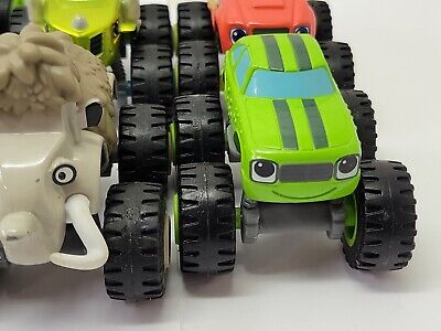 Blaze and the Monster Machines Monster Truck Red Plastic 2014 Mattel Viacom