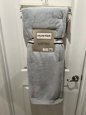Hunter Plush Throw Blanket 50" x 70" Glacier Gray Hunter Coco Flannel New