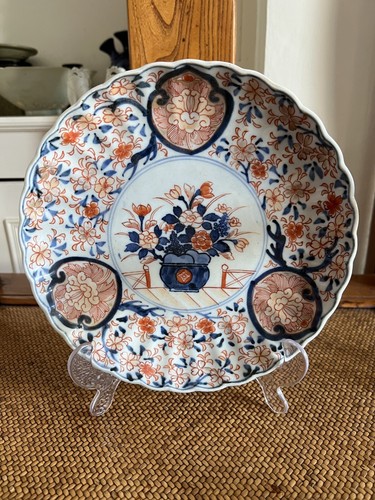 Antique Meiji Period Japanese Imari Scalloped Plate