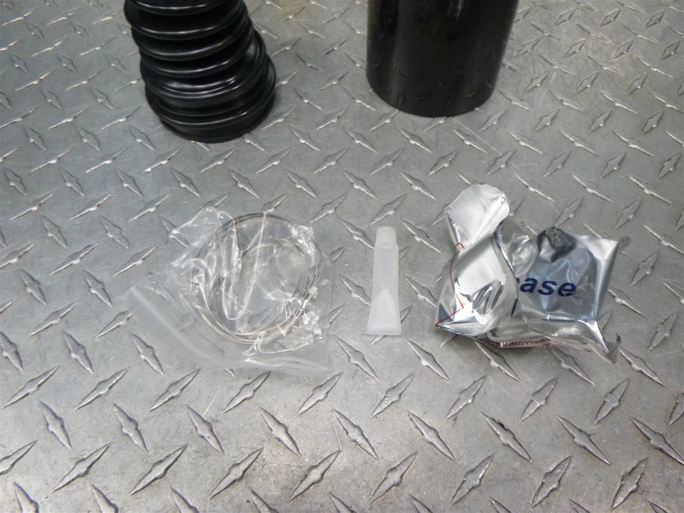 QuadBoss 53195040 Rapid Repair CV Boot And Tool Kit XL  - Image 3 of 4