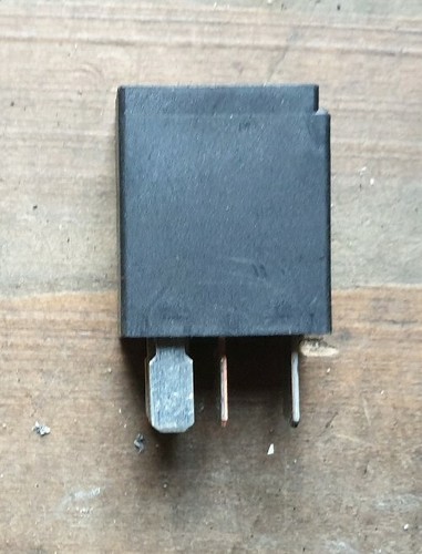 Реле 6g9t 14b192 ba
