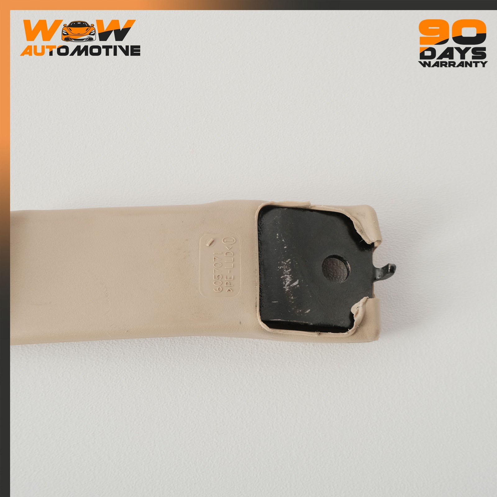 Chevrolet Corvette 2005-2012 Front Left Seat belt