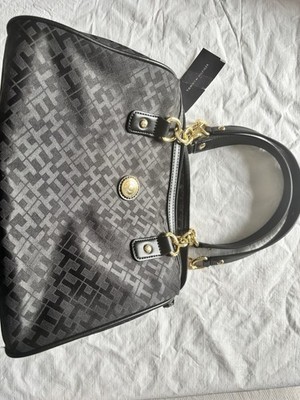 Tommy Hilfiger Black stylish Purse/Bag, With Tags and Stuffing