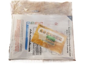 Nintendo 3DS 2GB with Circle Pad Pro- Complete CIB- Excellent Condition- US Ver