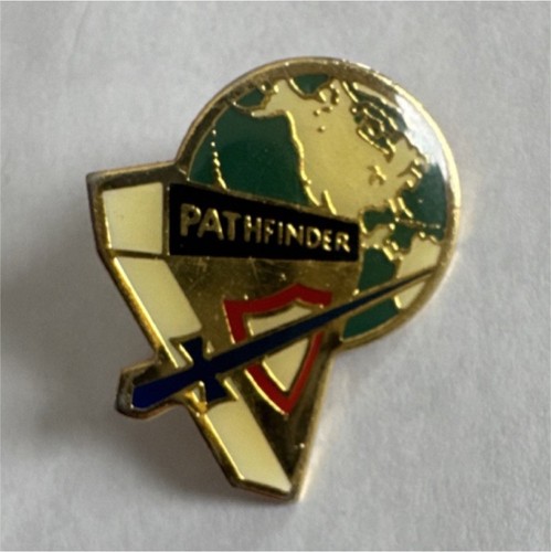 Pathfinder Religious Pinback Badge