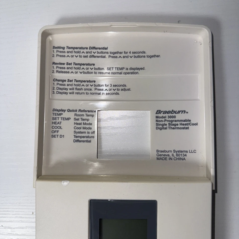 Termostato digital Braeburn 3000 de una sola etapa calor/frío no programable Foto 3 de 4