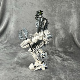 Lego Bionicle Warriors Takanuva #8699 No Box 95% Complete **Missing One Cannon**