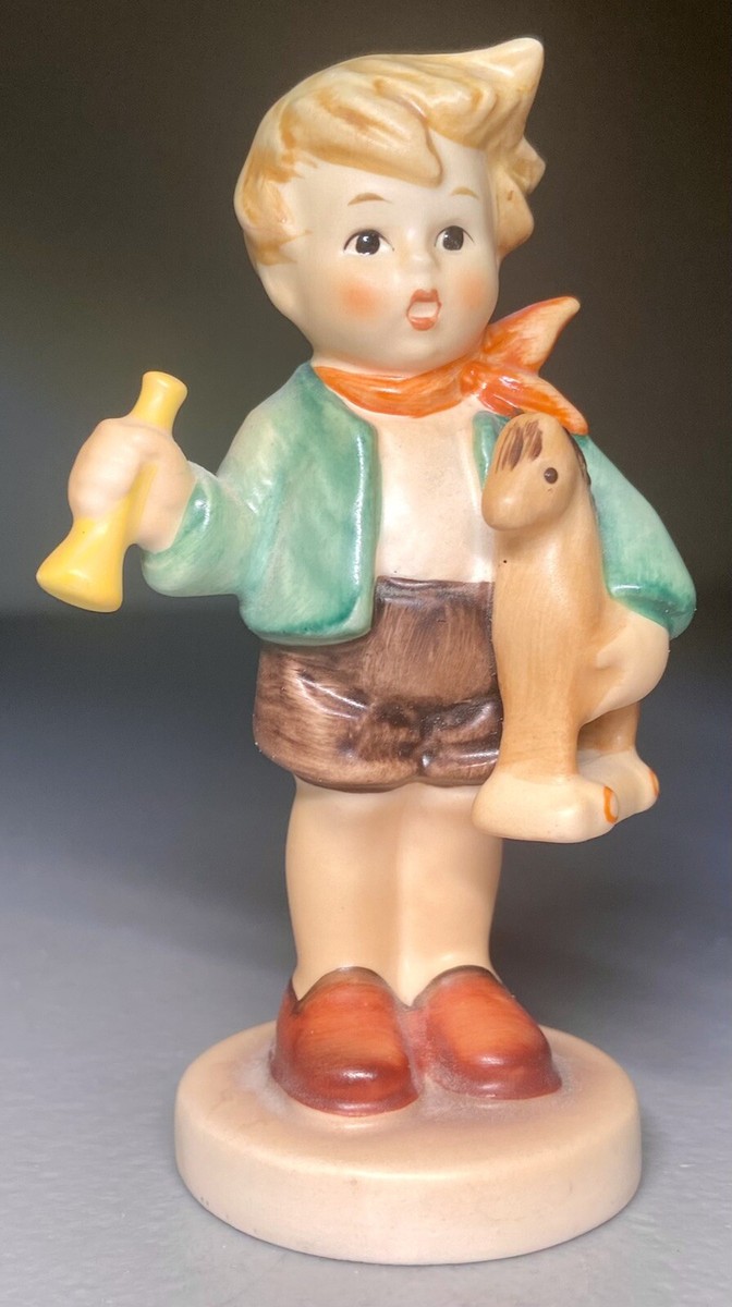 hummel - Goebel ゲーベル 男の子 Hummel フンメル イヤーベル ハンドベル Goebel ゲーベル 男の子 Hummel フンメル イヤーベル ハンドベル