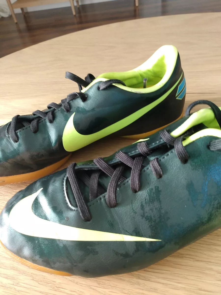 Nike sales mercurial flat