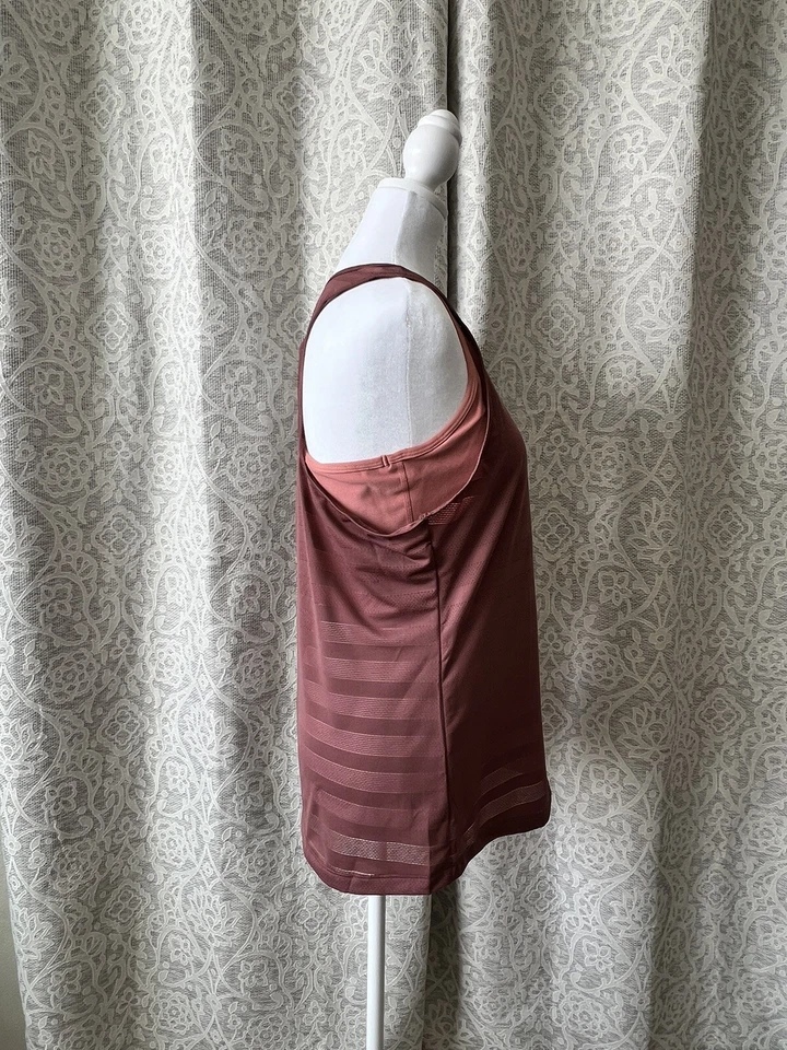 NWT Black Diamond- Campus Tank (Petal) size Large. Built in Bra - Image 4 of 4