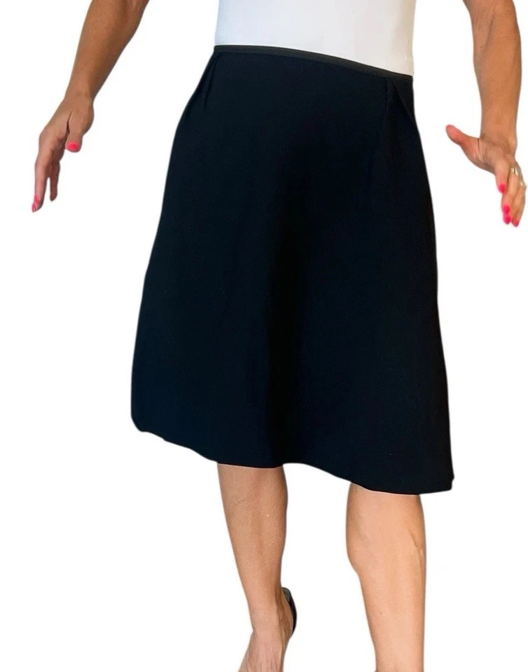 AUTÉNTICA FALDA LOUIS VUITTON FRANCIA 42 EE. UU. 8 NEGRA BURBUJA ACAMPANADA NECESITA CREMALLERA Foto 3 de 4