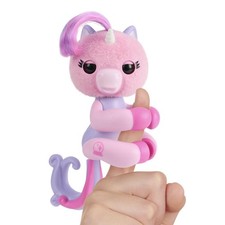 Fingerlings Magic Moods Interactive Baby 3.14 x x 4.92 inches, Purple 
