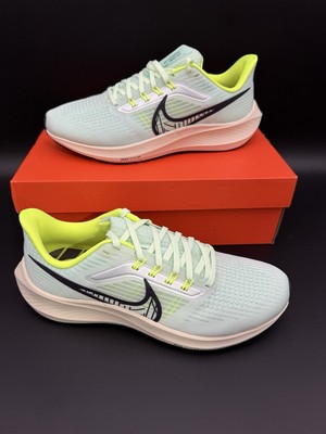 Nike Air Zoom Pegasus 39 Barely Green Men display picture 2