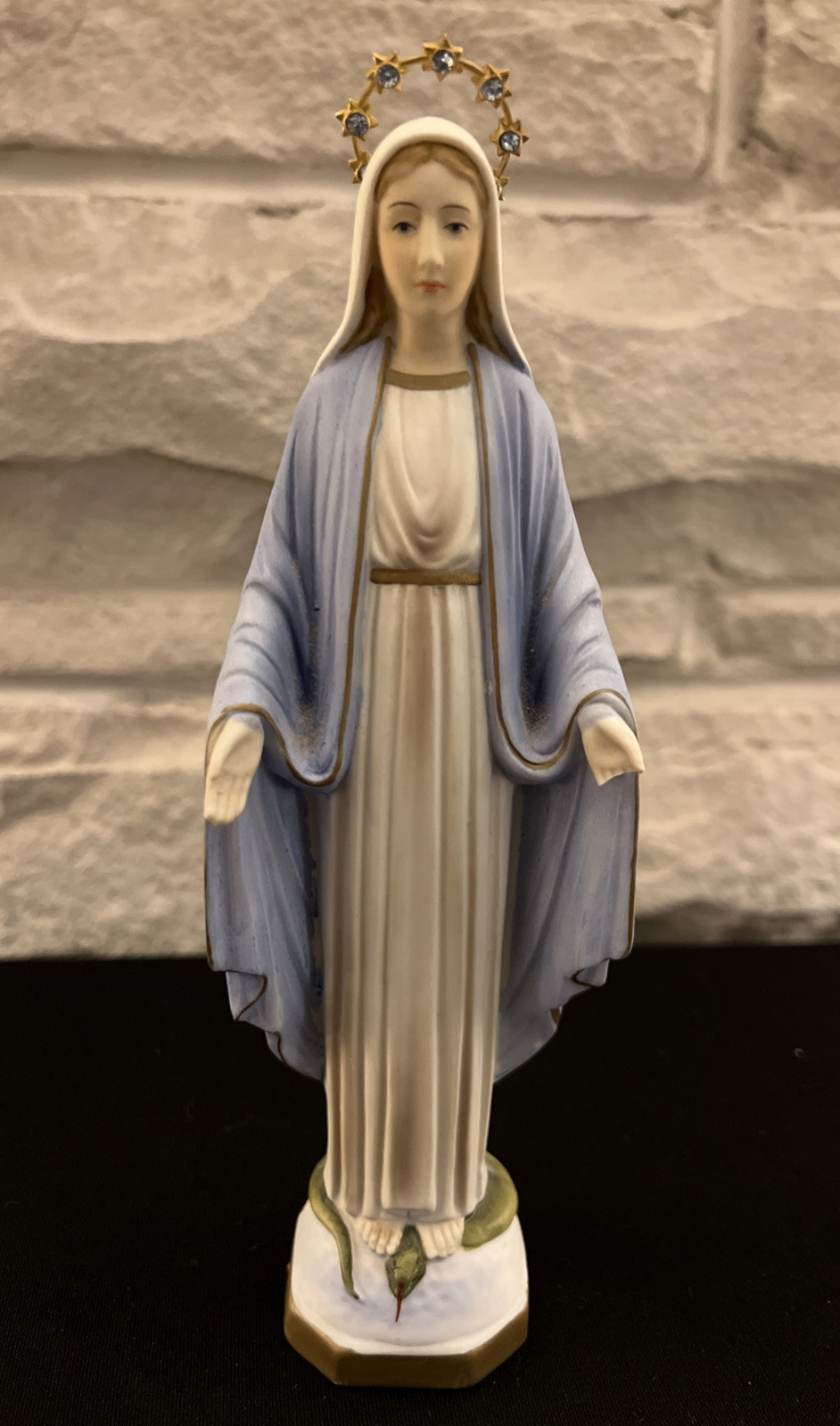 VINTAGE RELIGIOUS MADONNA VIRGIN MARY MOTHER OF JESUS STATUE SNAKE AT FEET 1961