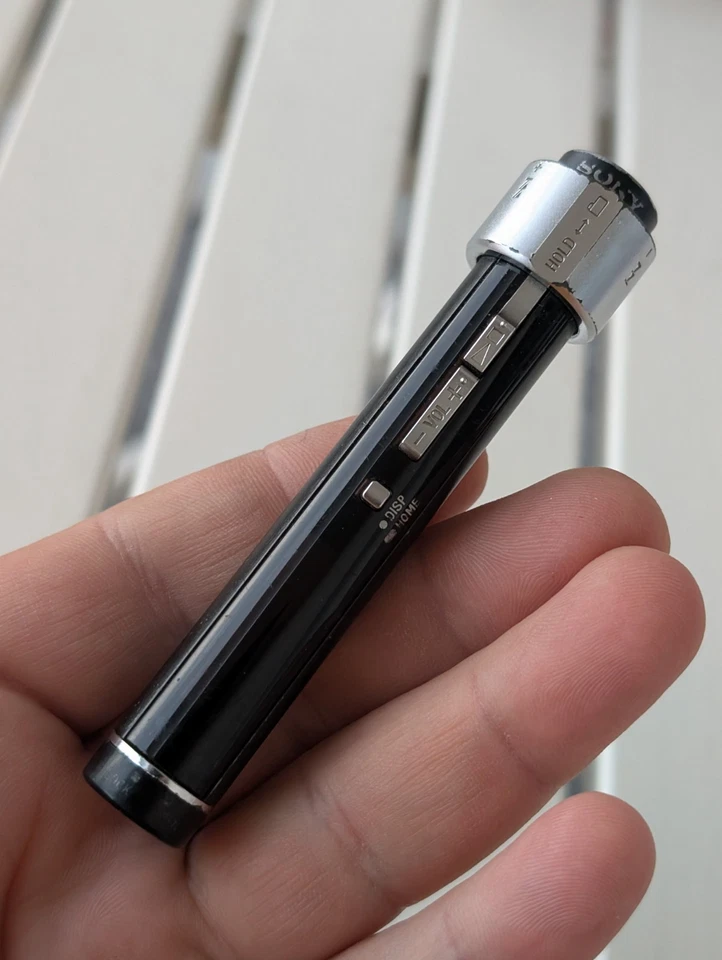 RARE! Sony NW-S203F Black Digital Walkman (Battery Is Dead? For Parts/Repair) - Image 2 of 4