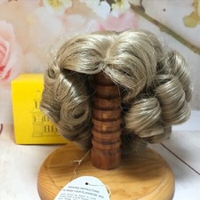 Vintage Doll Wig by Playhouse 14-15  Shirley Blond 175 