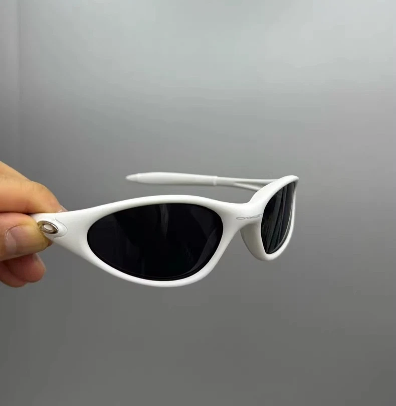 Oakley Minute for sale | eBay