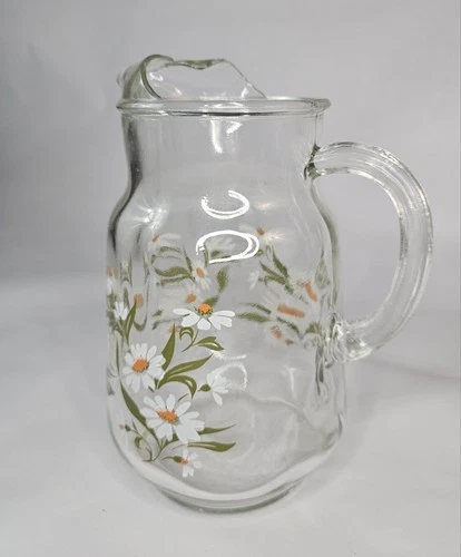 Vintage Anchor Hocking Glass Pitcher In The "County Garden" Daisy Pattern.
