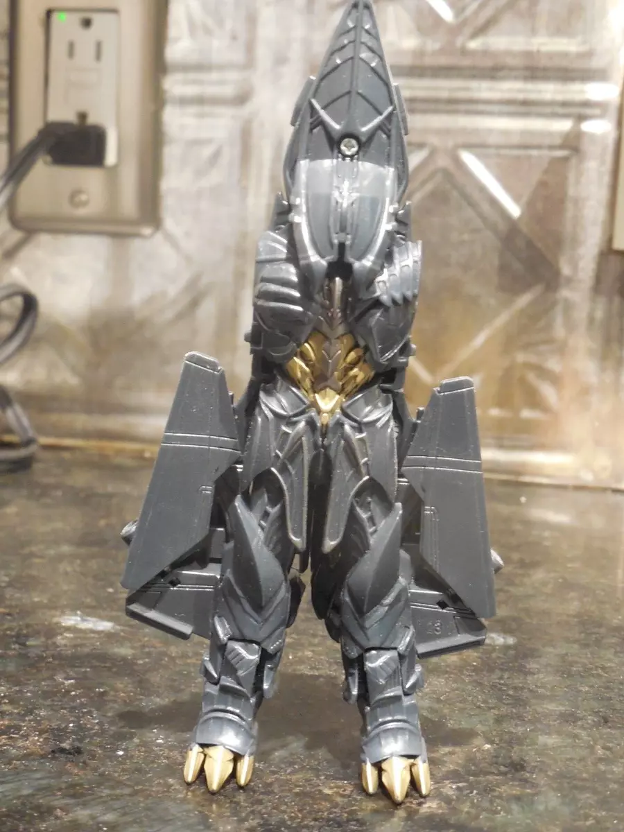 TRANSFORMERS Last Knight MEGATRON Premier Voyager Class Jet Toy