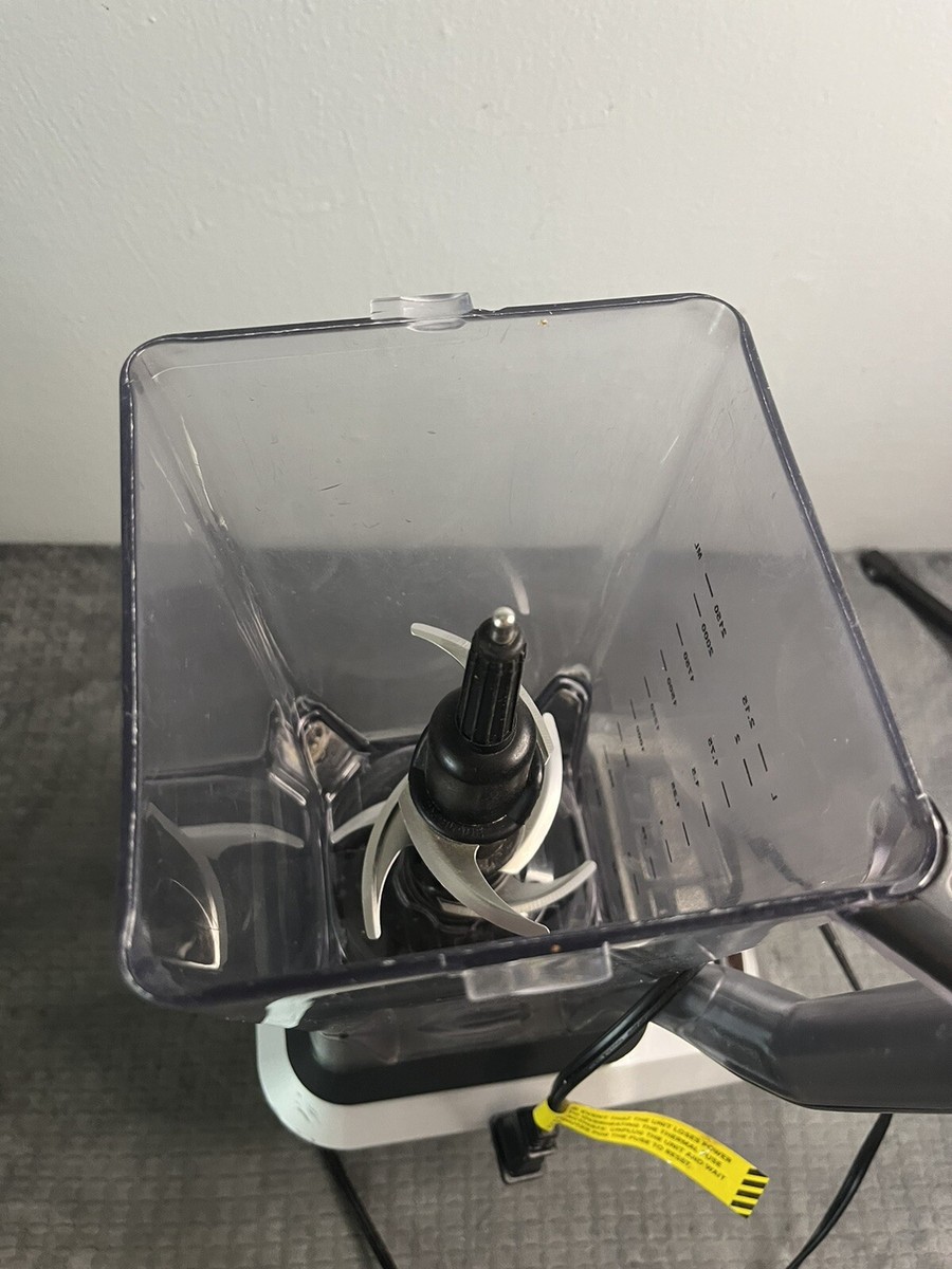 Ninja Professional Blender 3 Speed Smoothie Drink Food BL740 Ninja Professional Blender 3 Speed Smoothie Drink Food BL740