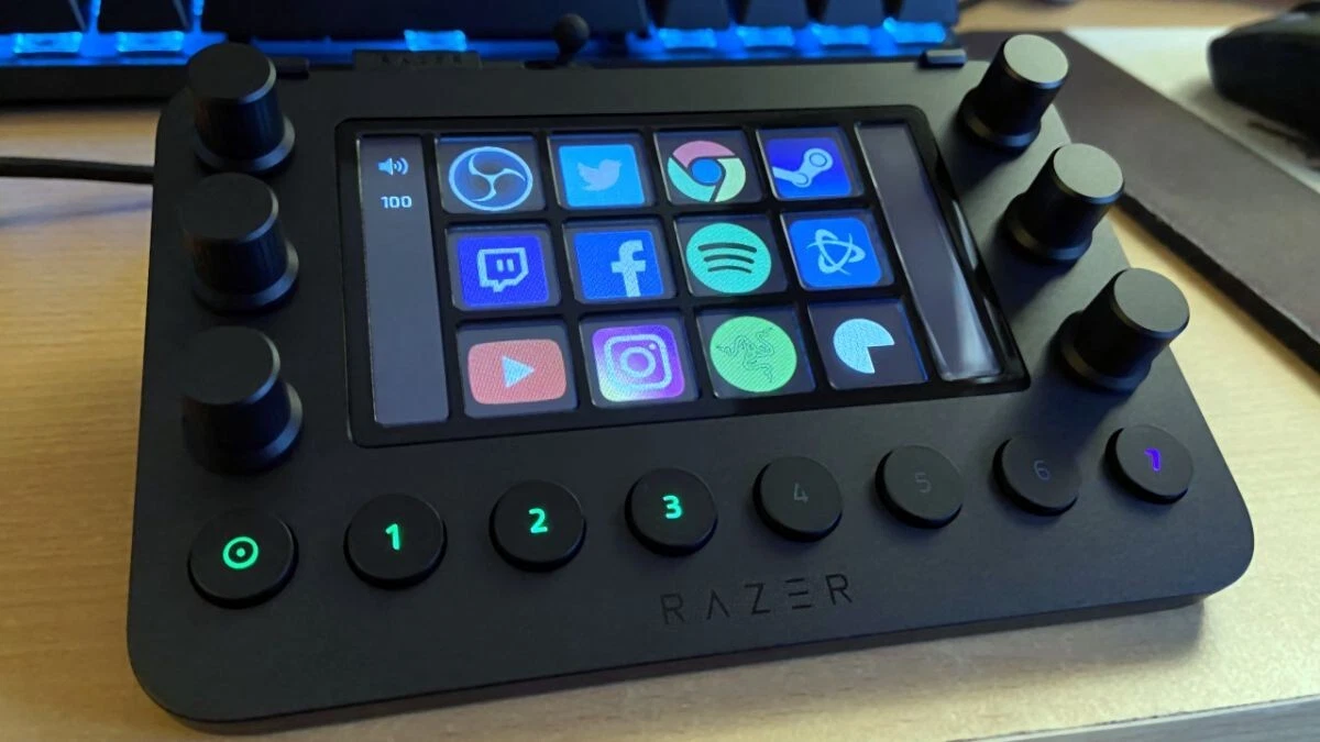 Razer Stream Controller All-In-One Keypad For Streaming