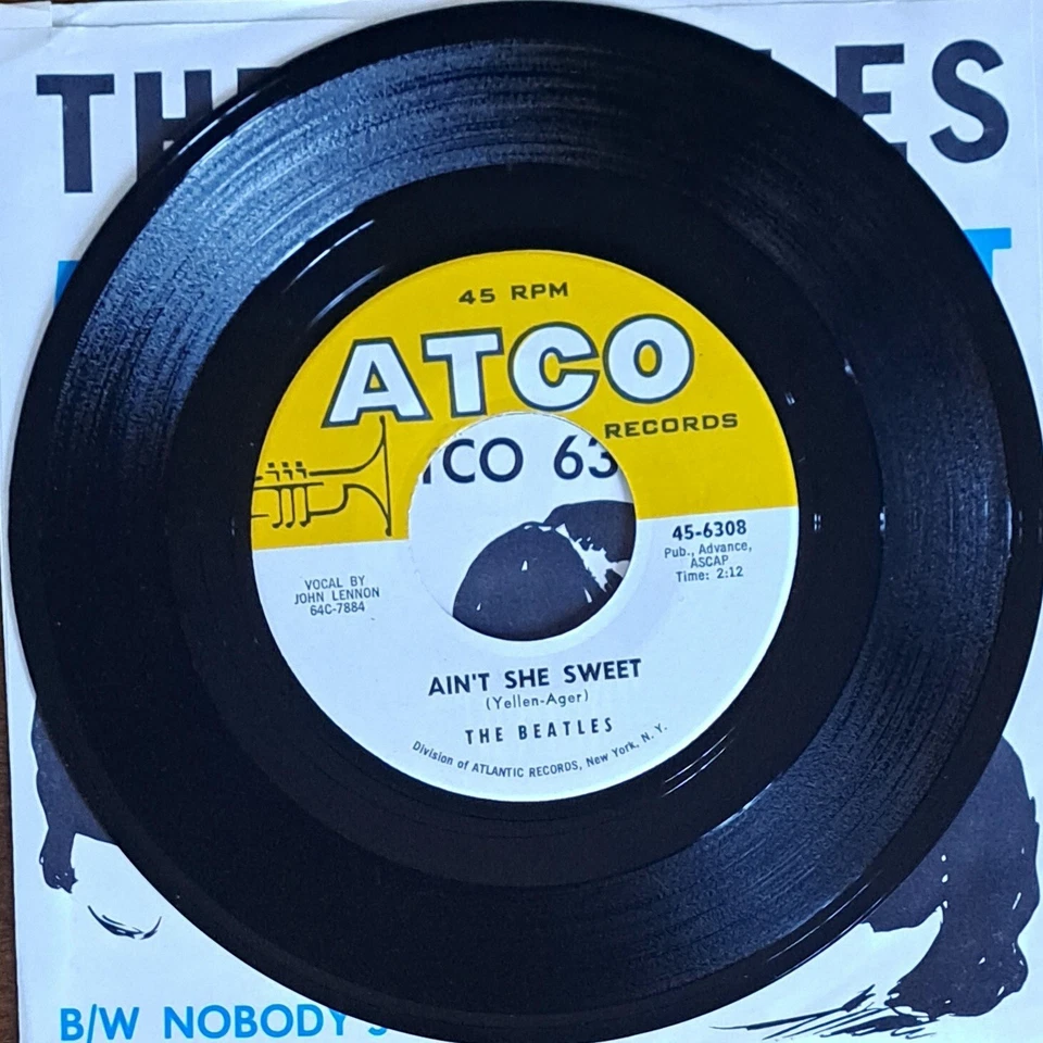 RARE!!! BEATLES NEAR MINT- SLEEVE/VINYL "Ain't She Sweet" 1964 CRISP LIKE-NEW!!! - Image 3 of 4