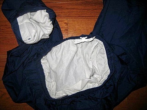 Nike Boys Activewear Pants - Size XL - Picture 3 of 3