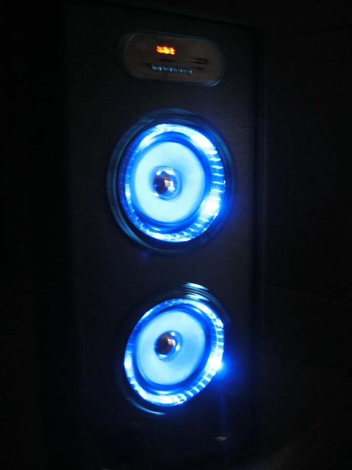 Mobile Bluetooth Lautsprecher - Tragbare Soundbox in Rosé - FM AUX SD Radio Box - Bild 3 von 3