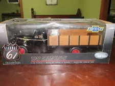DCP HIGHWAY 61  1/16 1946 CHEVROLET DUMPING GRAIN TRUCK - NIB - NEVER DISPLAYED