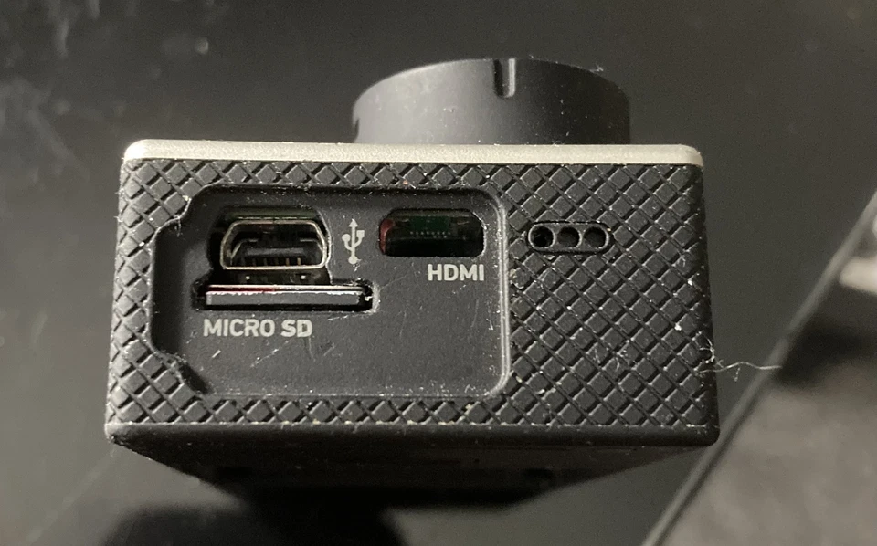 GoPro HERO3 Black Edition 4K - WORKS FINE SELLING FOR PARTS - RIDICULOUS BARGAIN - Image 2 of 4