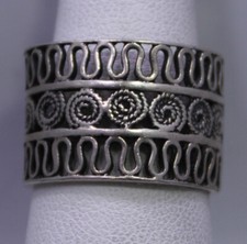 SIZE 8.75  Vintage Sterling Silver Floral Filigree Band Ring