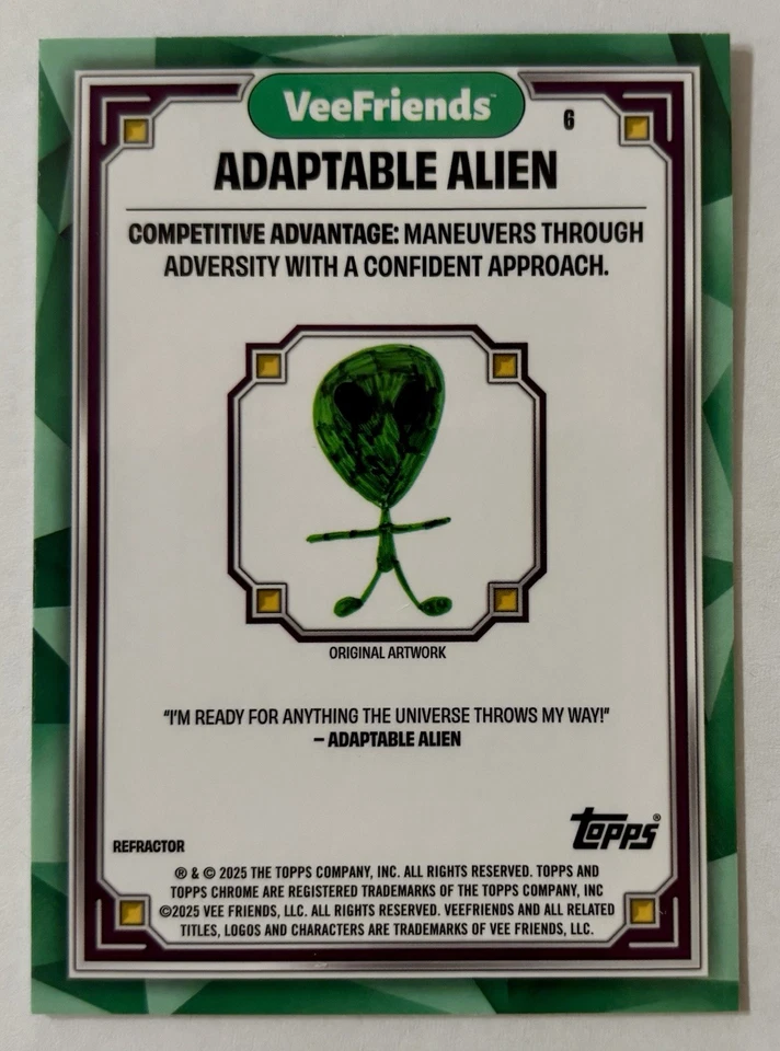 Topps Chrome VeeFriends 2025 - refractor alienígena adaptable en muy buen estado primer cromo #6 Foto 2 de 2