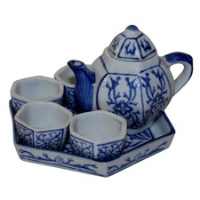 6049 - Adorable Kid's Blue And White Pretend Tea Set 9-18 