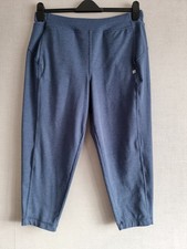 Sweaty Betty blue ¾ leg lenght joggers with pockets size L short