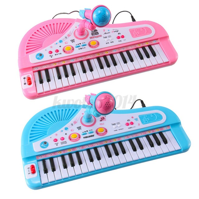 children's toy piano