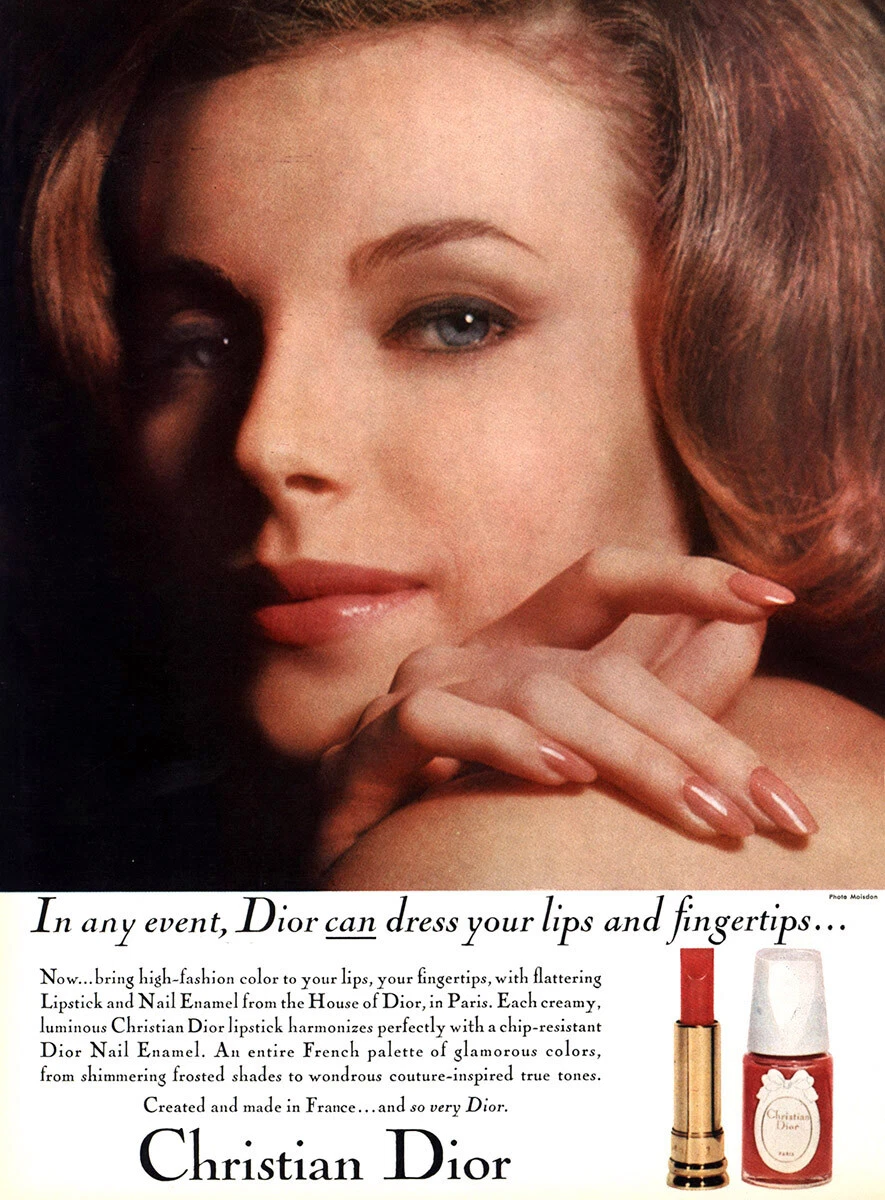 Publicité vintage imprimée Christian Dior 1966 : Habillez vos lèvres et vos doigts