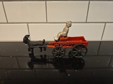 Vintage Die-Cast Horse Drawn Expresso Wagon 1-Horse 1 Driver