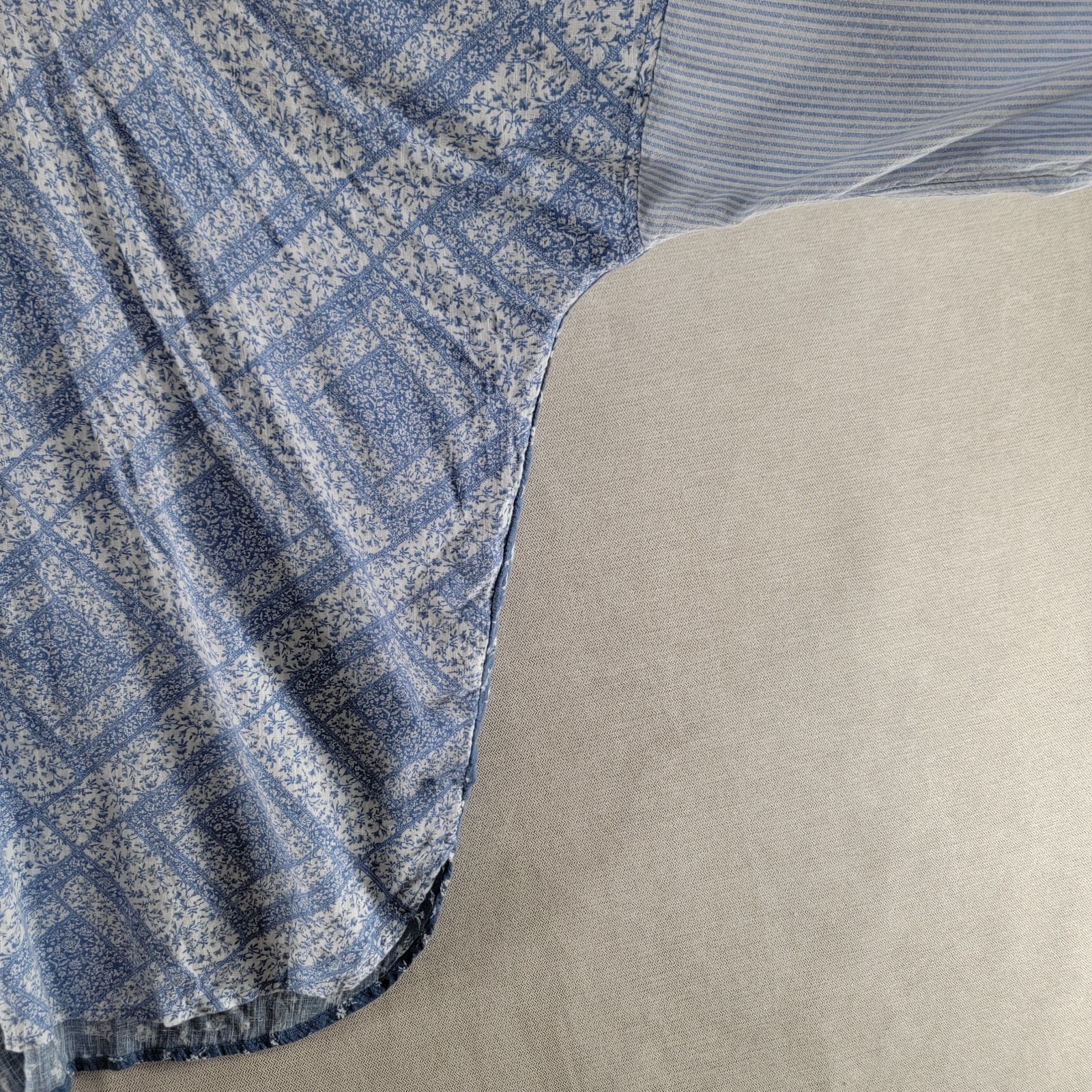 American Eagle Womens Top Oversize Patchwork Size… - image 3