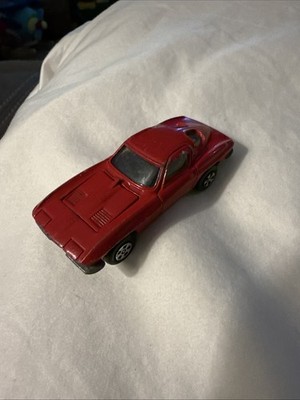 ERTL ''1:64'', 1963 CORVETTE STINGRAY, RED, Split Window